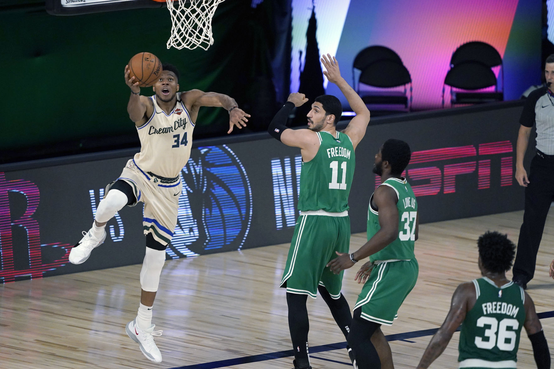 Bucks 119, Celtics 112